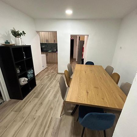 Apartamento Recien Reformado Con 5 Habitaciones Y 3 Banos Madrid Exteriör bild