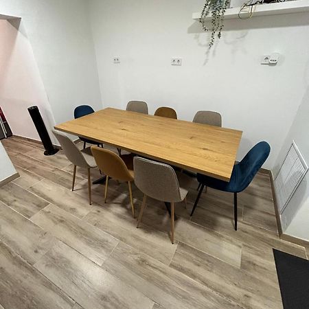 Apartamento Recien Reformado Con 5 Habitaciones Y 3 Banos Madrid Exteriör bild