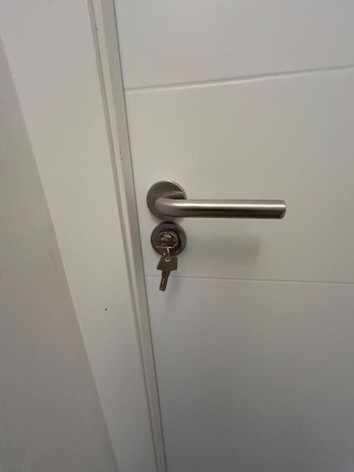 Apartamento Recien Reformado Con 5 Habitaciones Y 3 Banos Madrid Exteriör bild