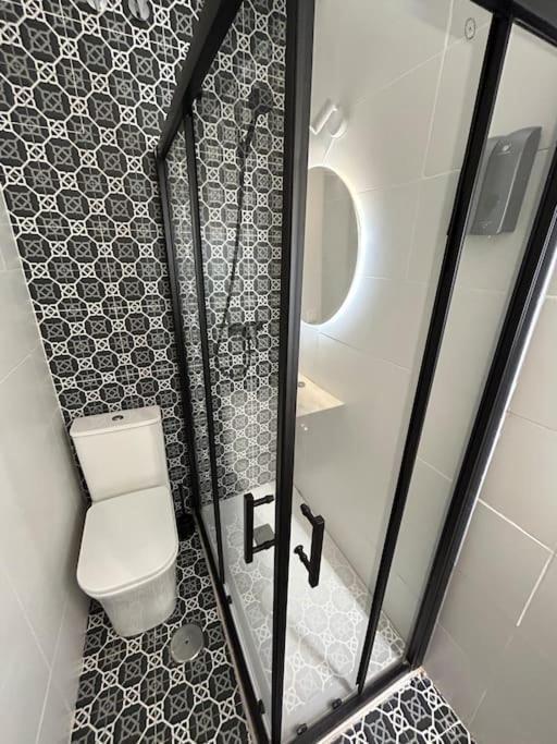Apartamento Recien Reformado Con 5 Habitaciones Y 3 Banos Madrid Exteriör bild